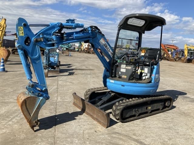 MINI EXCAVATOR — Auction (lot 8462-115)