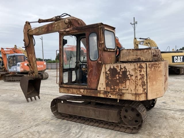 EXCAVATOR — Auction (lot 8462-122)