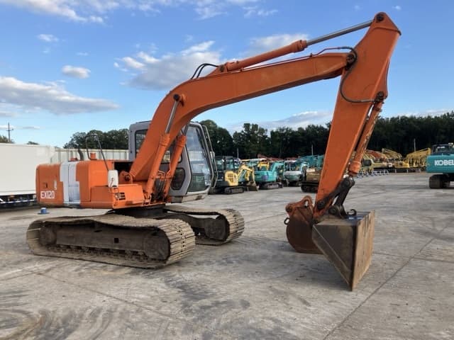 EXCAVATOR — Auction (lot 8462-123)