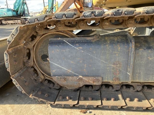 MINI EXCAVATOR — Auction (lot 8462-128)