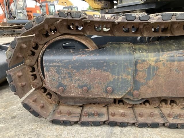 EXCAVATOR — Auction (lot 8462-129)