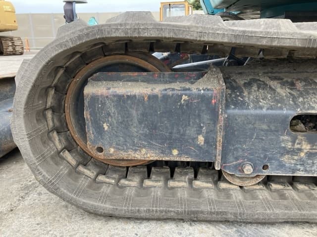 MINI EXCAVATOR — Auction (lot 8462-130)