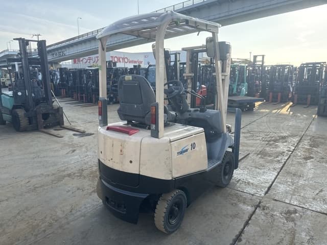 Battery Forklift — Auction (lot 8462-14004)