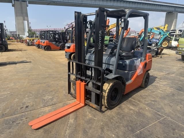 Forklift — Auction (lot 8462-14008)