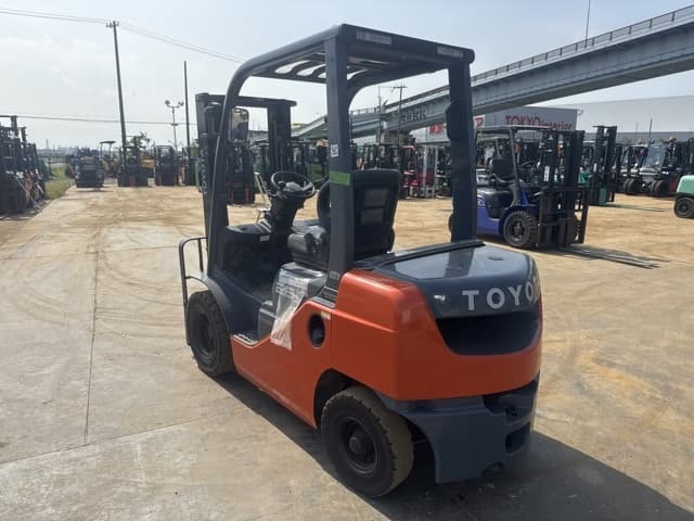 Forklift — Auction (lot 8462-14008)