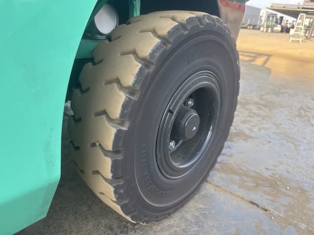 Forklift — Auction (lot 8462-14009)