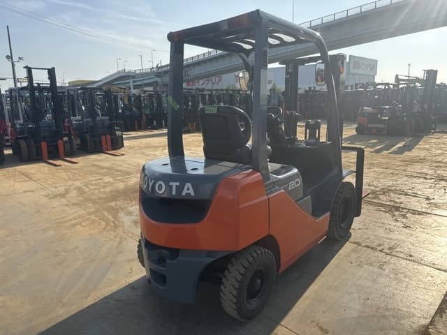 Forklift — Auction (lot 8462-14018)