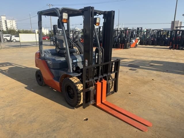 Forklift — Auction (lot 8462-14019)