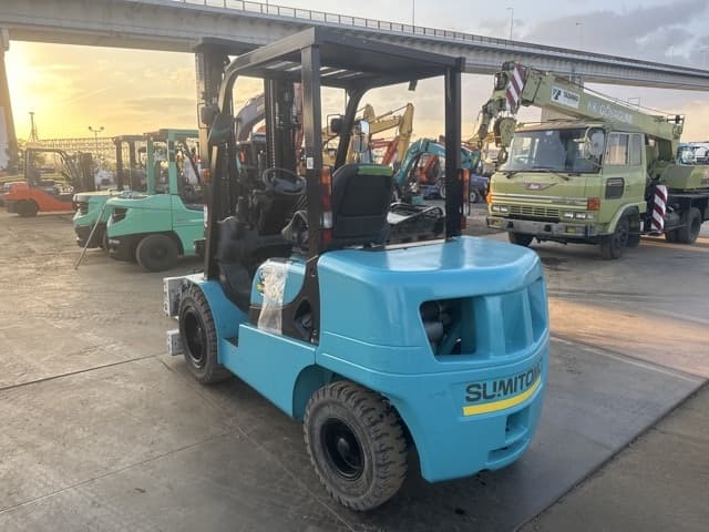 Forklift — Auction (lot 8462-14027)