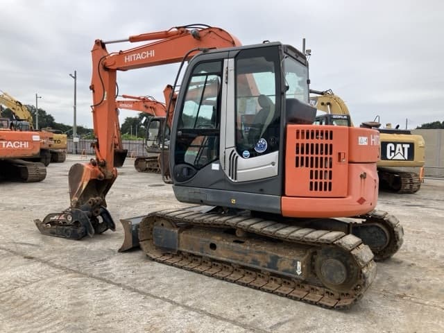 EXCAVATOR — Auction (lot 8462-141)