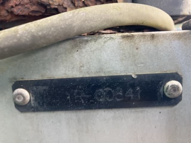 EXCAVATOR — Auction (lot 8462-144)