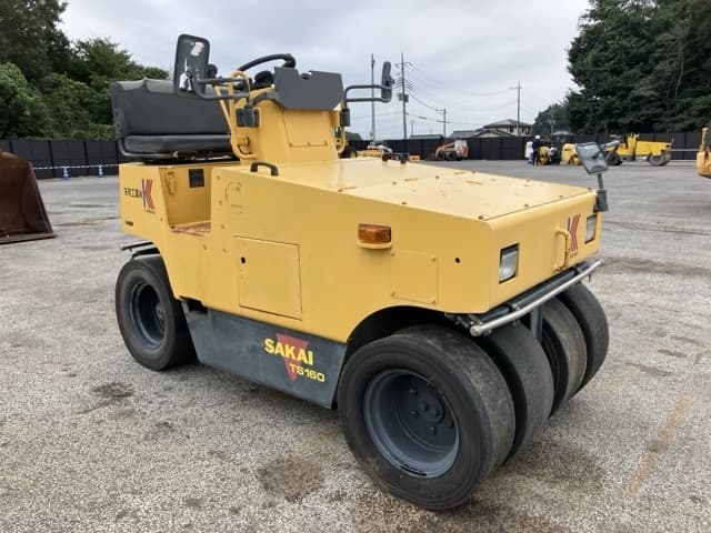 Tire Roller — Auction (lot 8462-145)