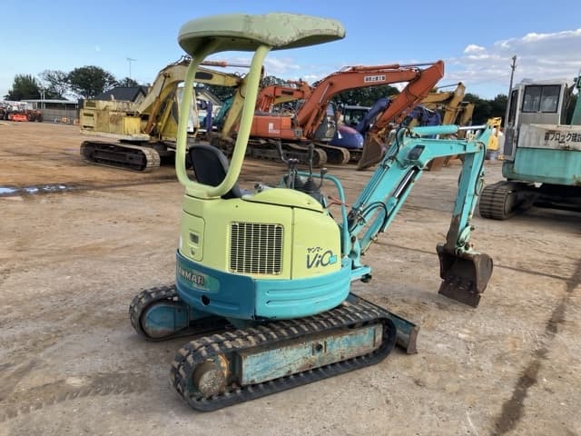 MINI EXCAVATOR — Auction (lot 8462-146)
