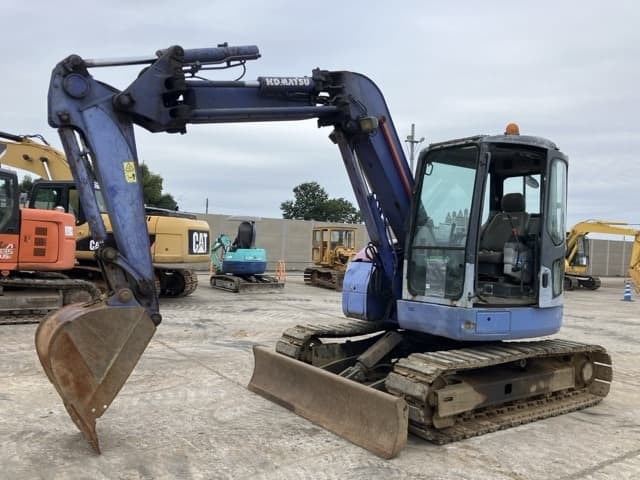 EXCAVATOR — Auction (lot 8462-147)