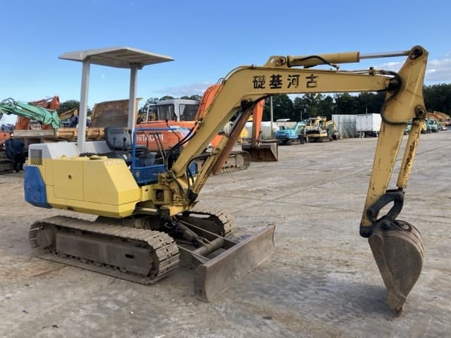 MINI EXCAVATOR — Auction (lot 8462-149)