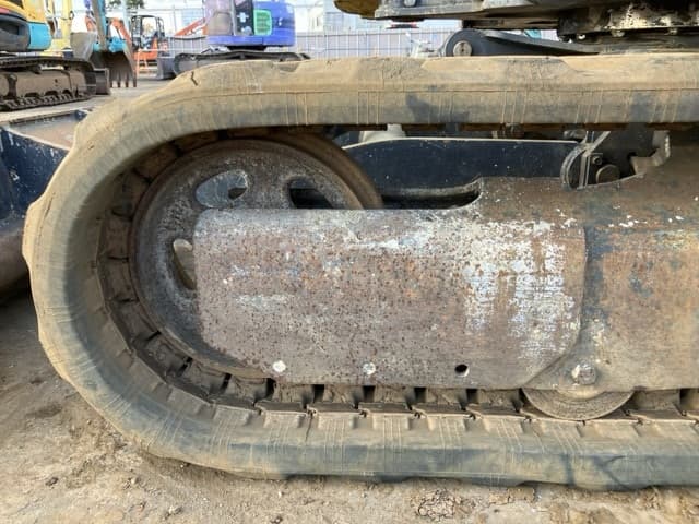 MINI EXCAVATOR — Auction (lot 8462-151)