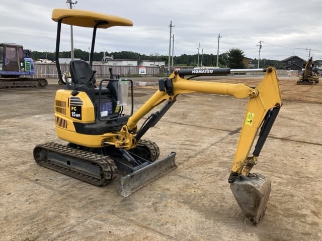 MINI EXCAVATOR — Auction (lot 8462-162)