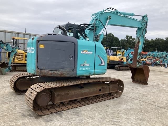 EXCAVATOR — Auction (lot 8462-166)