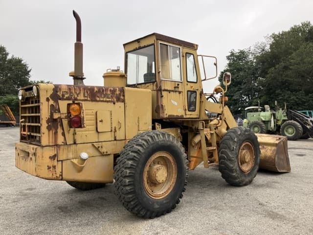 WHEEL LOADER — Auction (lot 8462-169)
