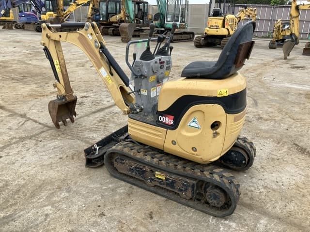 MINI EXCAVATOR — Auction (lot 8462-170)