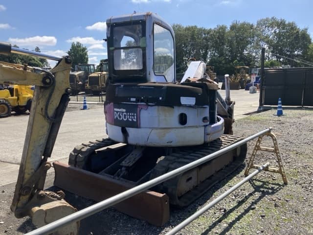MINI EXCAVATOR — Auction (lot 8462-1808)