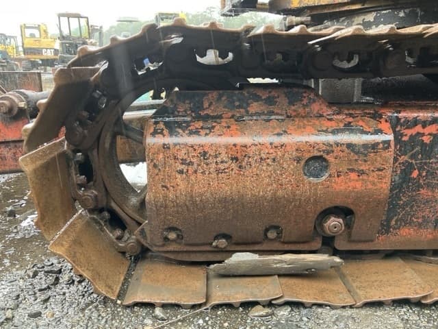MINI EXCAVATOR — Auction (lot 8462-1826)