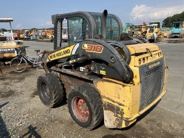 SKID STEER LOADER — Auction (lot 8462-1827)