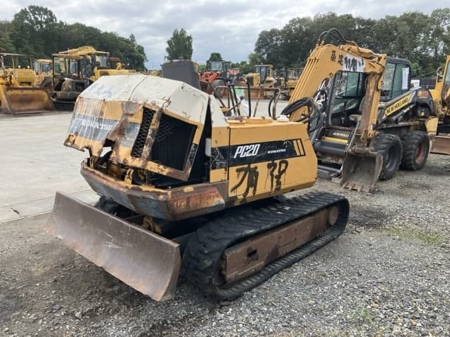 MINI EXCAVATOR — Auction (lot 8462-1828)