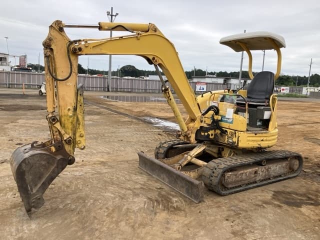 MINI EXCAVATOR — Auction (lot 8462-185)