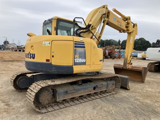 EXCAVATOR — Auction (lot 8462-195)