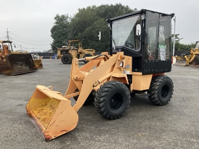MINI WHEEL LOADER — Auction (lot 8462-197)