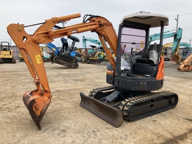 MINI EXCAVATOR — Auction (lot 8462-199)