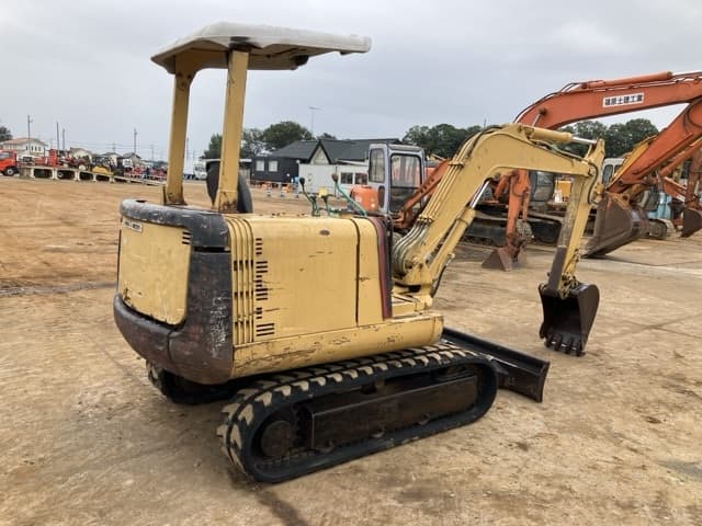 MINI EXCAVATOR — Auction (lot 8462-200)