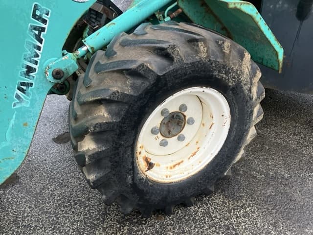 MINI WHEEL LOADER — Auction (lot 8462-201)