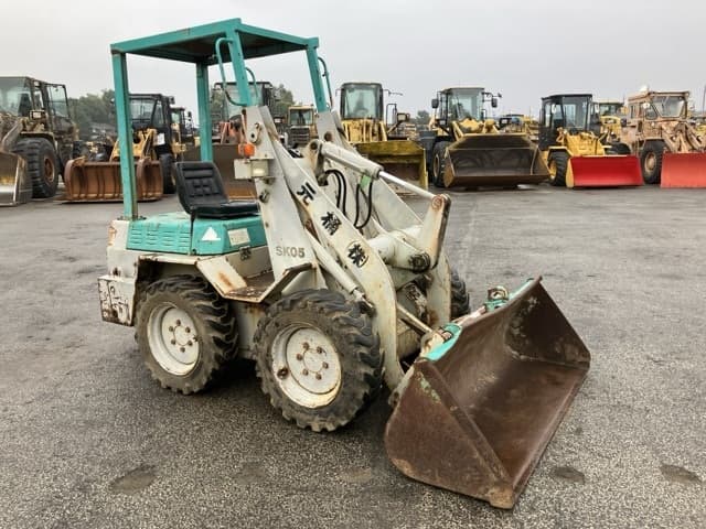 SKID STEER LOADER — Auction (lot 8462-202)