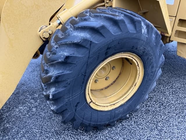 MINI WHEEL LOADER — Auction (lot 8462-204)
