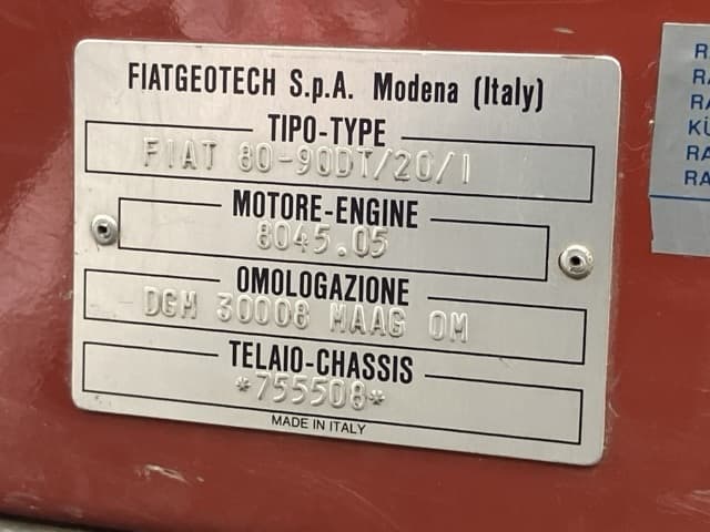 Tractor — Auction (lot 8462-2052)