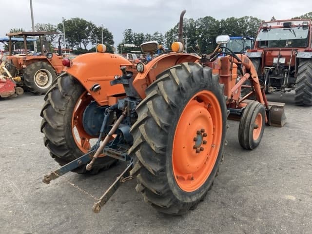 Tractor — Auction (lot 8462-2056)