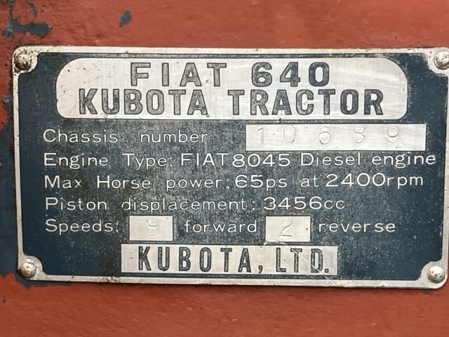 Tractor — Auction (lot 8462-2056)