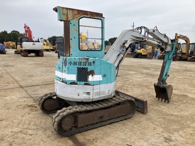 MINI EXCAVATOR — Auction (lot 8462-206)