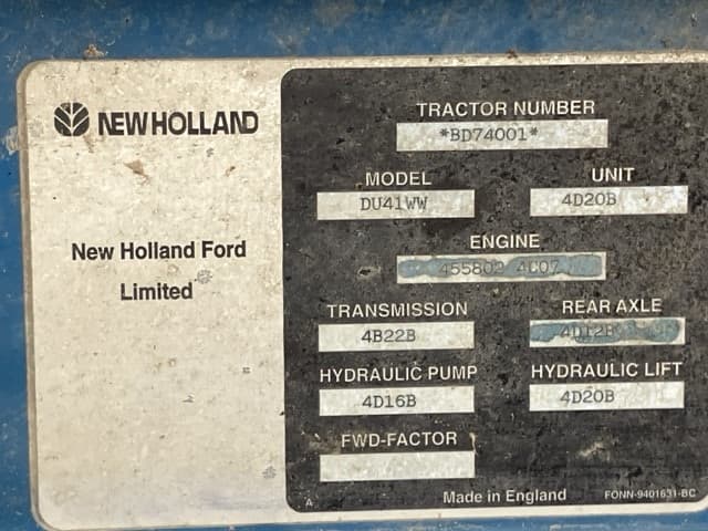 Tractor — Auction (lot 8462-2064)