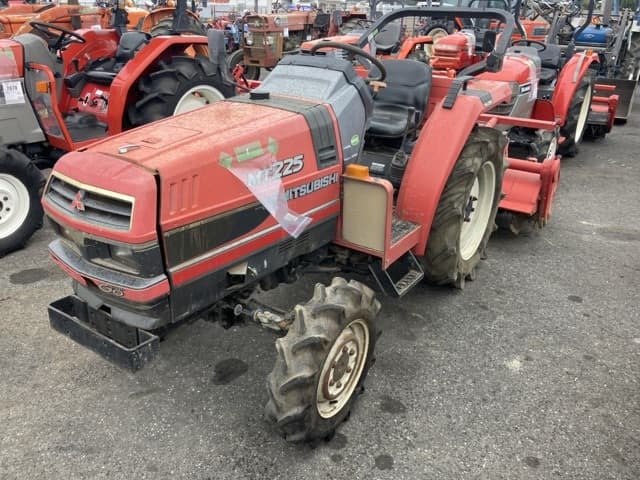 Tractor — Auction (lot 8462-2066)
