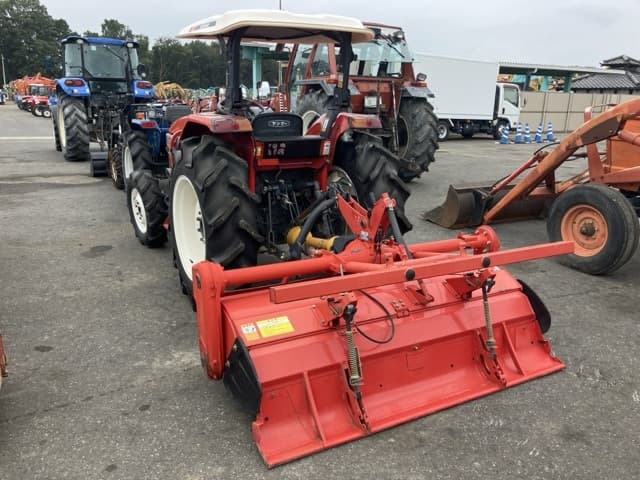 Tractor — Auction (lot 8462-2070)