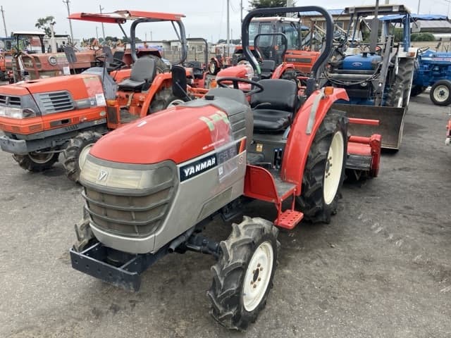Tractor — Auction (lot 8462-2072)
