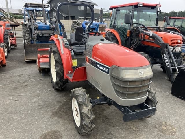Tractor — Auction (lot 8462-2072)