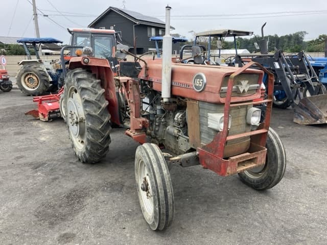 Tractor — Auction (lot 8462-2073)