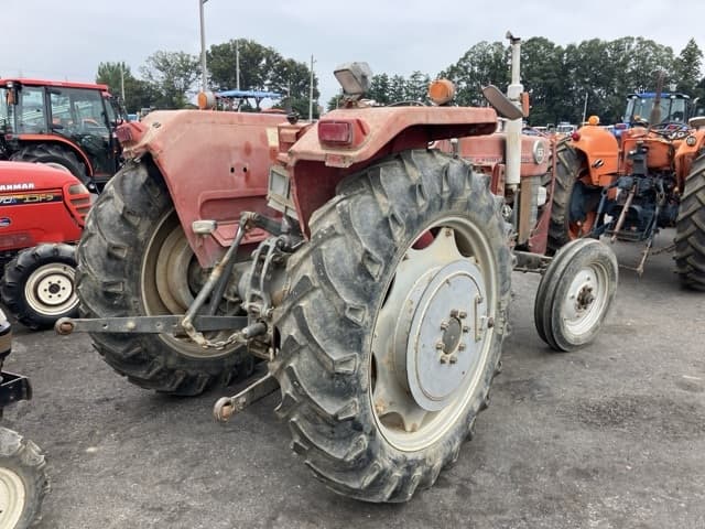 Tractor — Auction (lot 8462-2073)