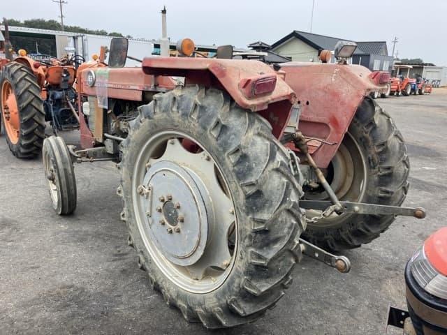 Tractor — Auction (lot 8462-2073)