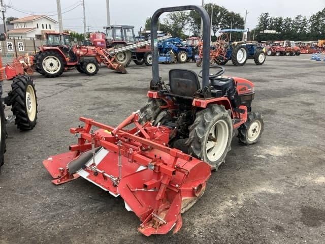 Tractor — Auction (lot 8462-2075)
