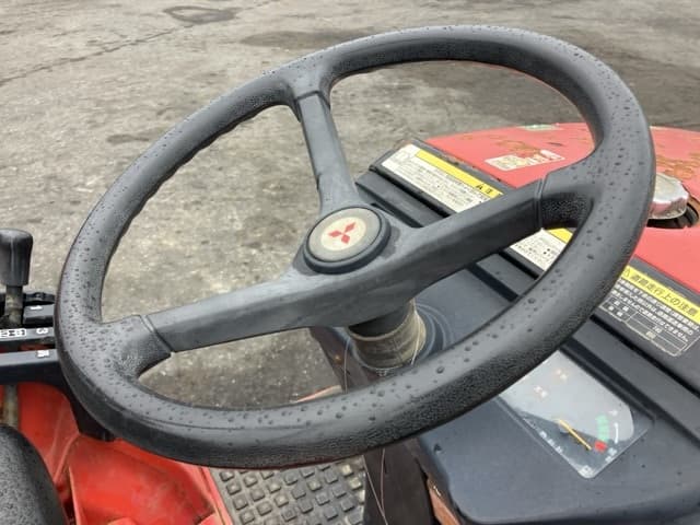 Tractor — Auction (lot 8462-2075)